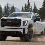 2026GMCSierra2500HD-exterior-02