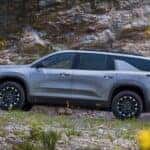 2027ChevroletTraverse-exterior-03
