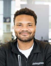 Tavian Miller