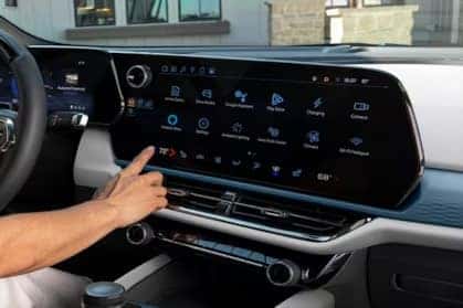 2024 Chevrolet Equinox EV Interior