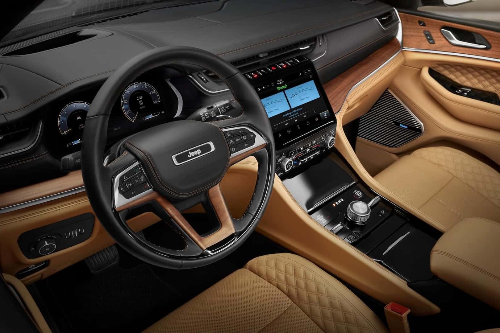 Jeep Grand Cherokee L Interior