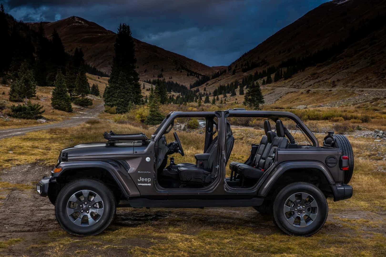 Jeep Wrangler Interior