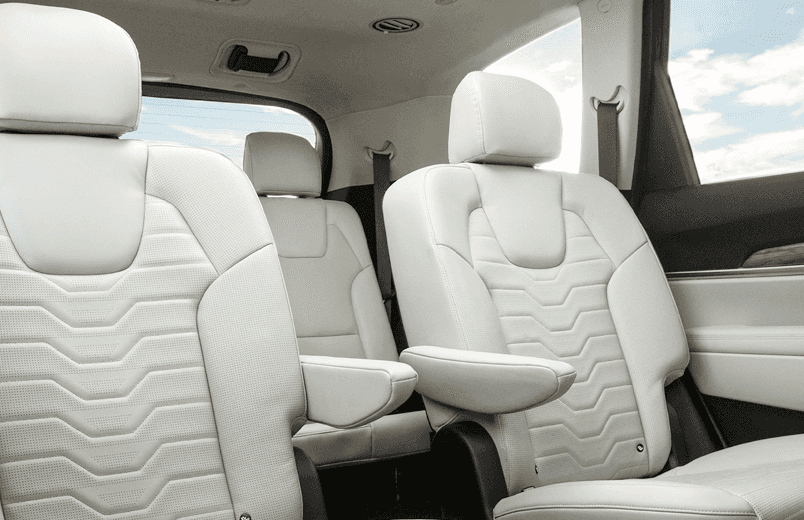 does the kia telluride have captains chairs altonriff