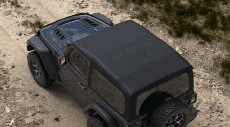 Jeep Wrngler driving off-road