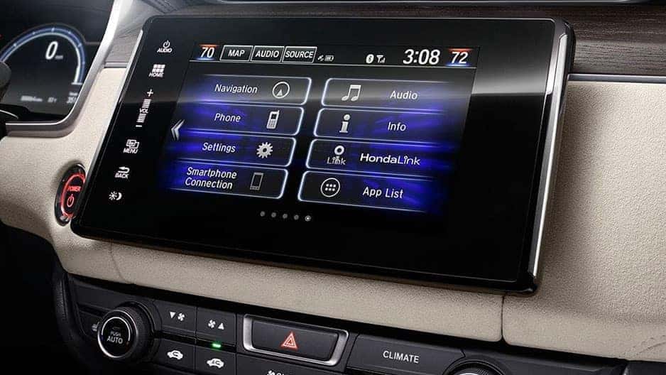 Technology Features of the New Honda Clarity Plug-In Hybrid at Garber in Rochester, NY