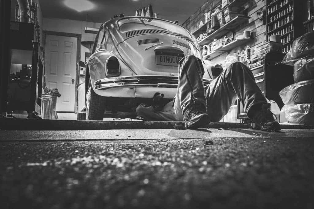 Car’s air conditioning system, car air conditioner repair, how to maintain your car’s air conditioner, maintenance tips, vents, cooling