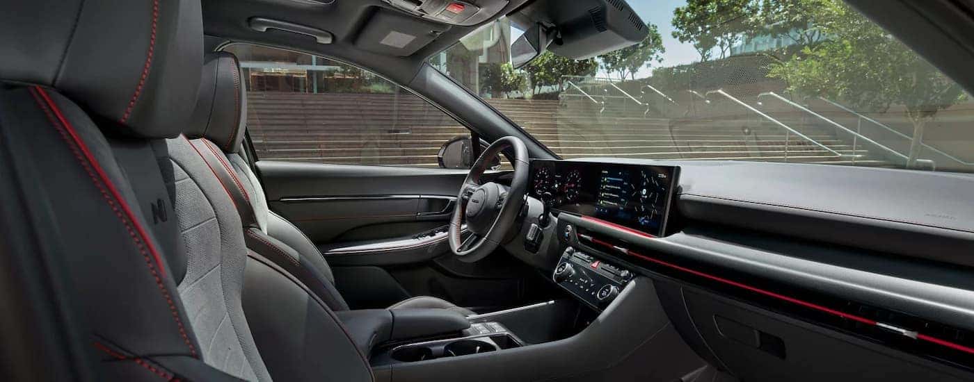 Infotainment and digital gauge cluster on a 2025 Hyundai Sonata for sale