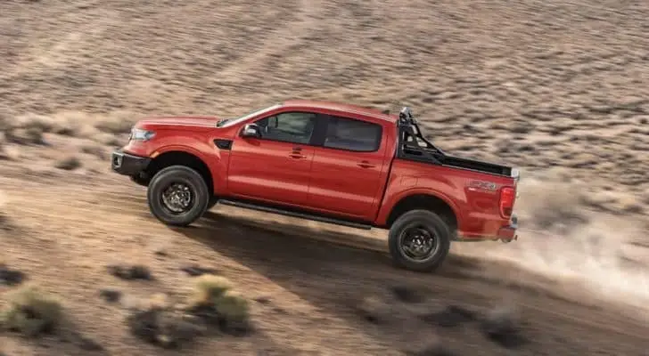 5 Ways the Nissan Frontier Beats the Ford Ranger | Illini Nissan