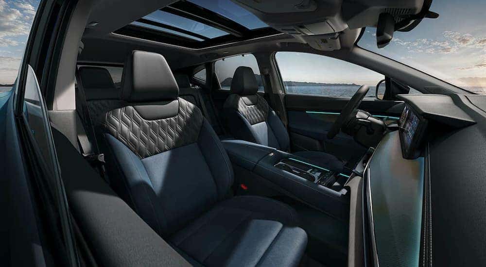 A close up of the interior front seating in a 2025 Nissan Murano Platinum.