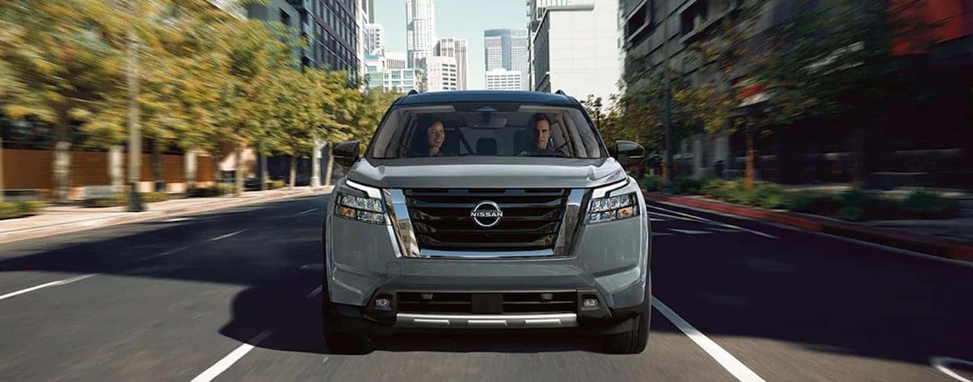 A grey 2025 Nissan Pathfinder for sale in Champaign from the front.