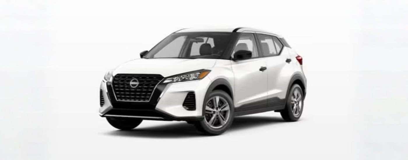 White 2024 Nissan Kicks angled left