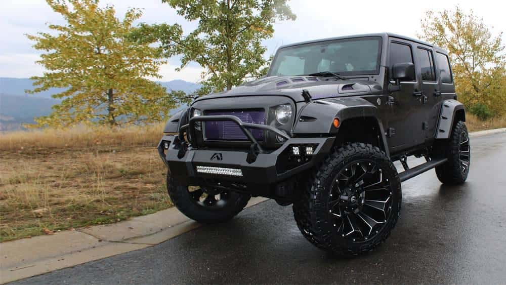 Jeep rubicon off store road