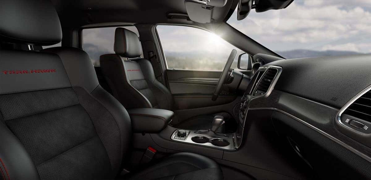 2018 Jeep Grand Cherokee Trailhawk Front Seats