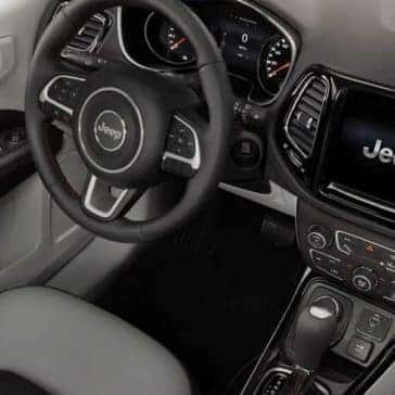 2019 Jeep Compass Dash