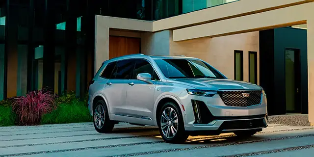 Test Drive a 2022 Cadillac XT6 | LaFontaine Cadillac