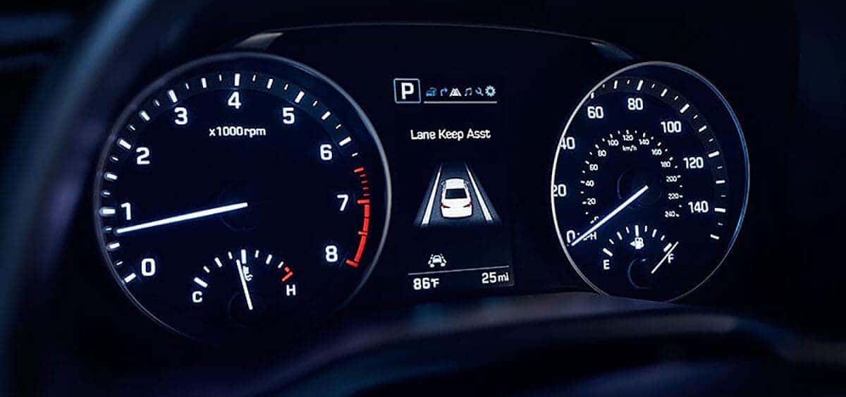 2018 Hyundai Elantra land departure warning