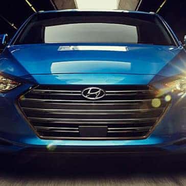 2018 Hyundai Elantra headlghts