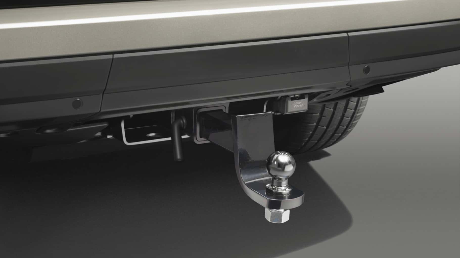 Land Rover Edison Land Rover Pioneers SeeThrough Trailer Technology