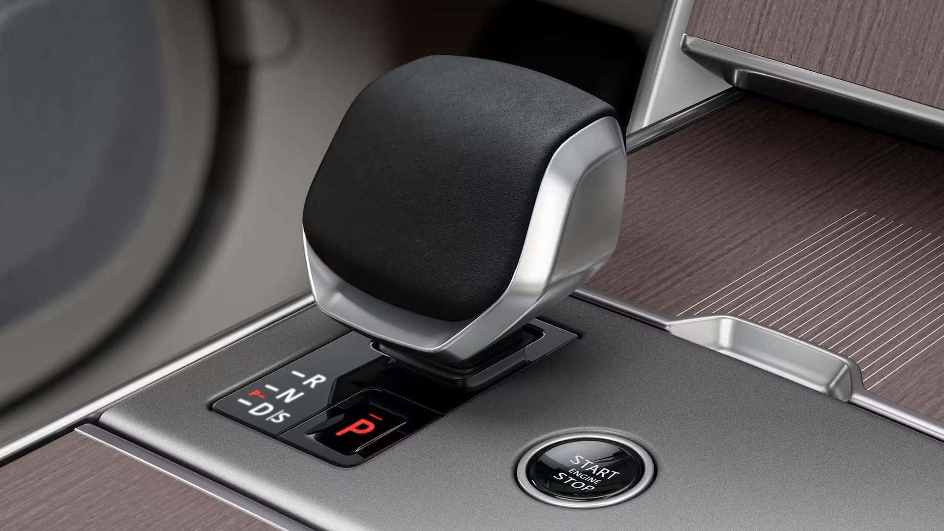 thumbnail image 2 of Automatic Shifter Removal | Land Rover And Range Rover Forum 2 of 9