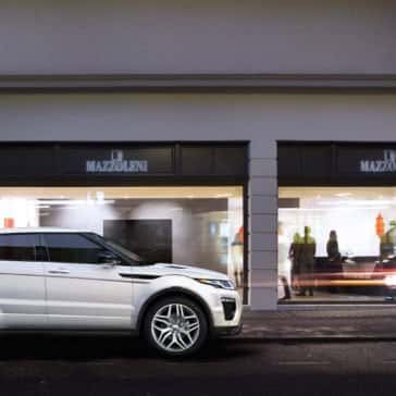 2017 Land Rover Range Rover Evoque Exterior profile