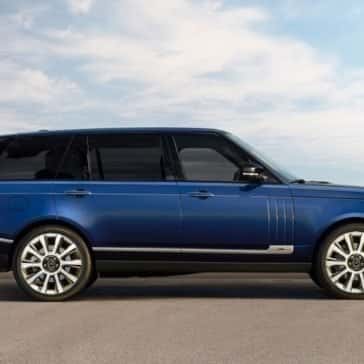 2017 Land Rover Range Rover side view
