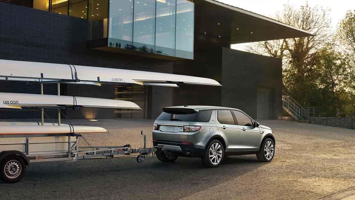 2018 Land Rover Discovery Sport towing