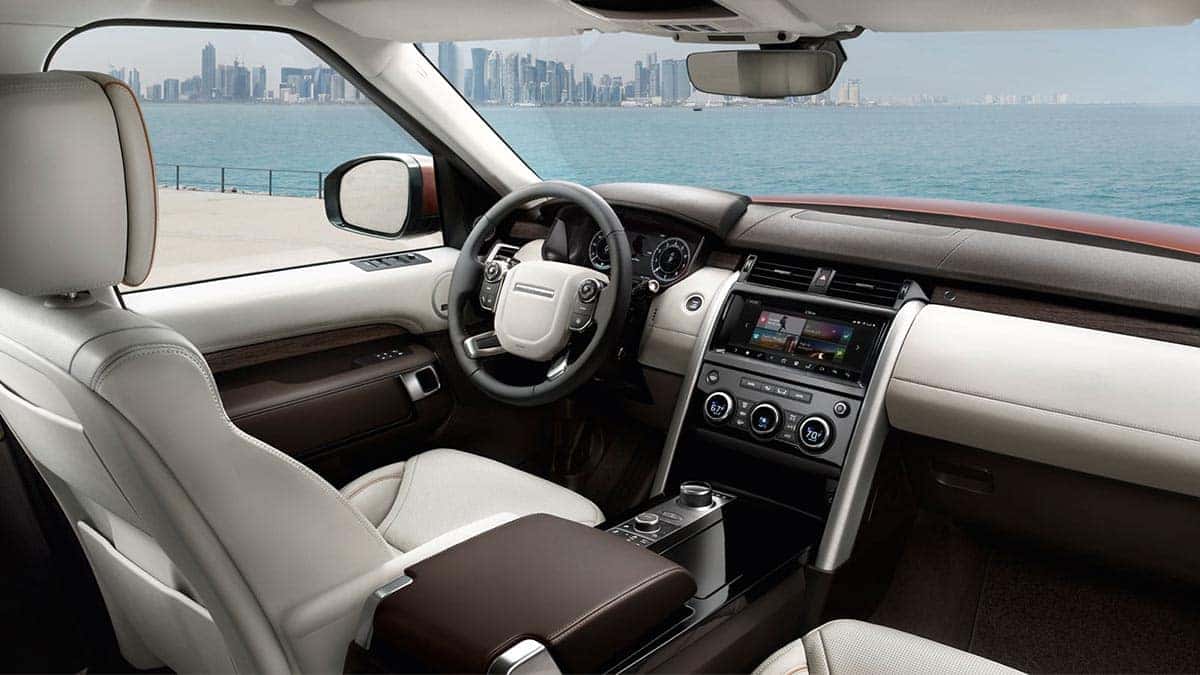 2018 Land Rover Discovery Interior