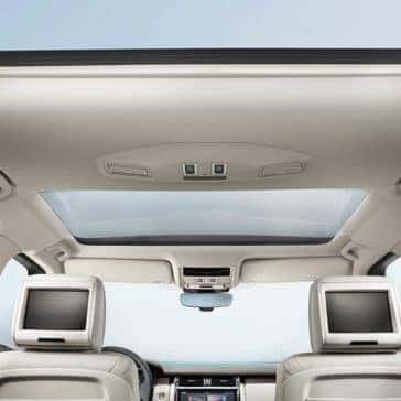 2018 Land Rover Discovery Interior Panoramic Roof