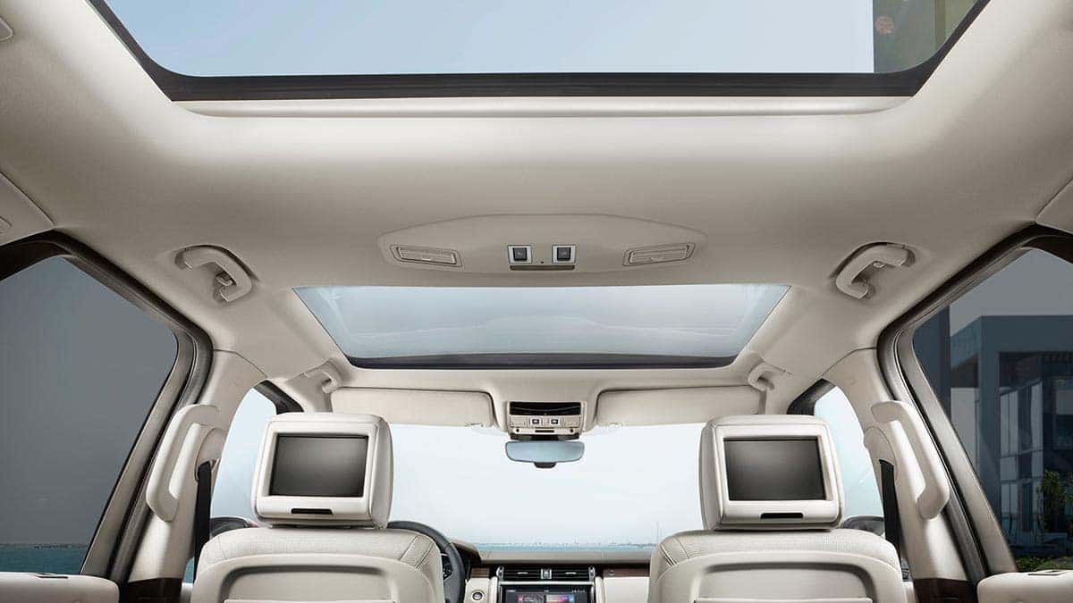 2018 Land Rover Discovery Interior Panoramic Roof