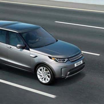 2019 Land Rover Discovery Driving