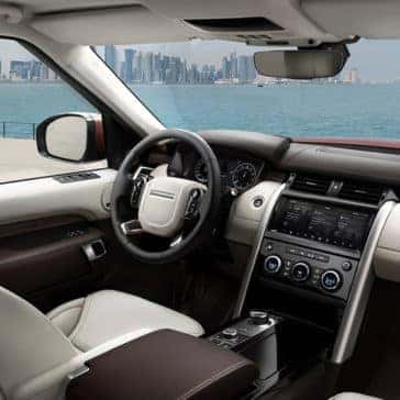 2019 Land Rover Discovery Interior Features