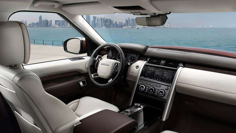 2019 Land Rover Discovery Interior Features