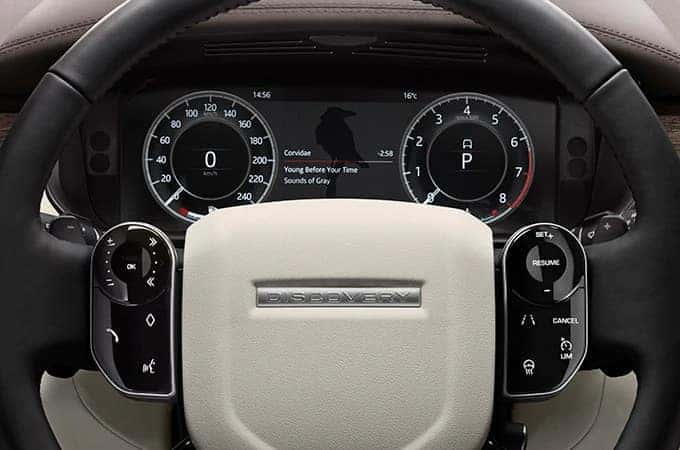 2020 Land Rover Discovery Technology
