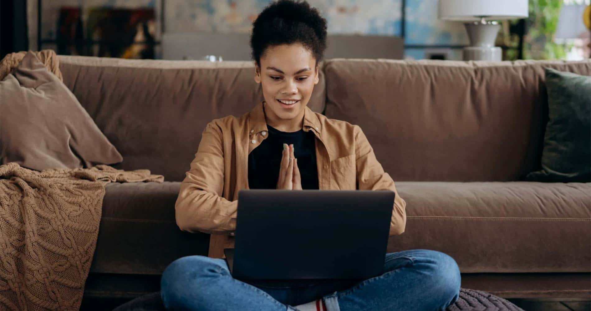 Person applies for Nissan financing at home