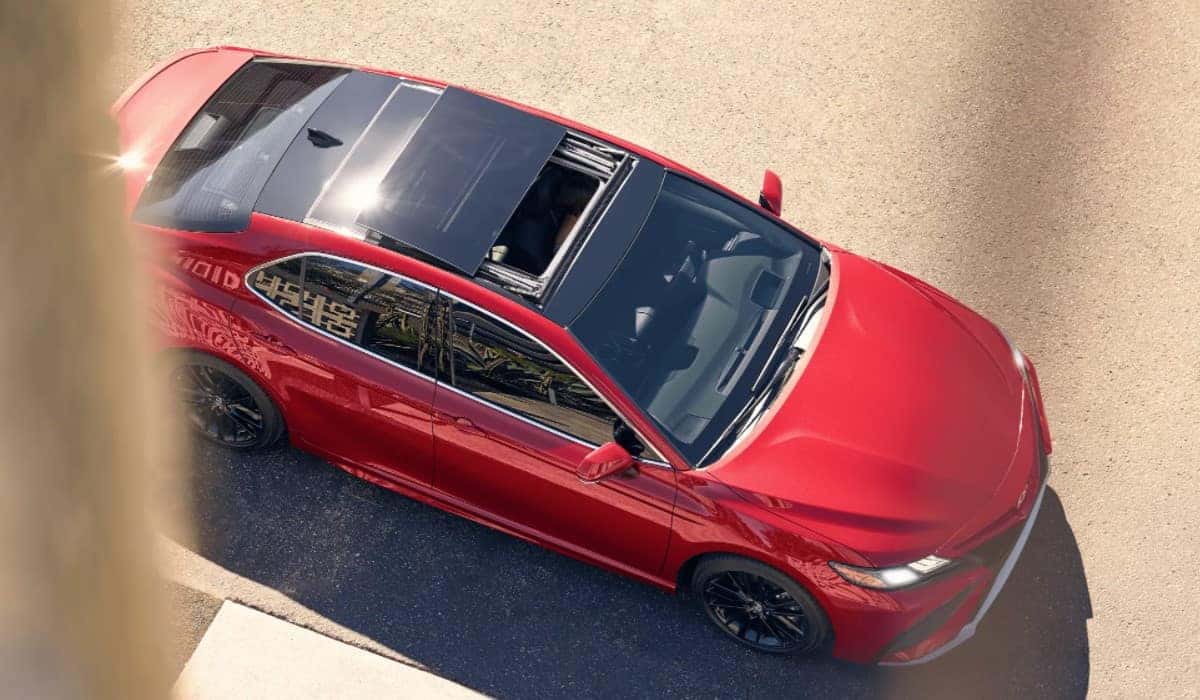 toyota camry 2022 se red