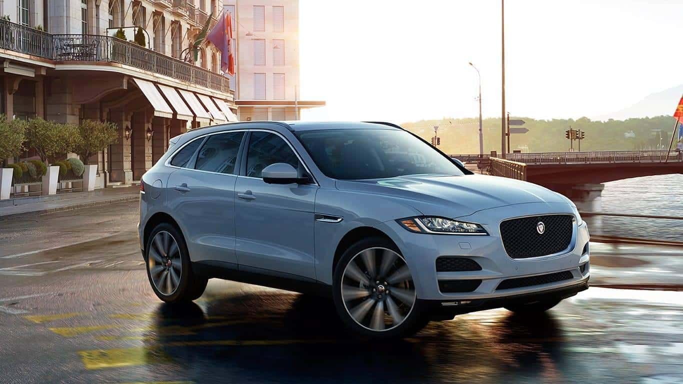 Jaguar F-PACE Polaris White