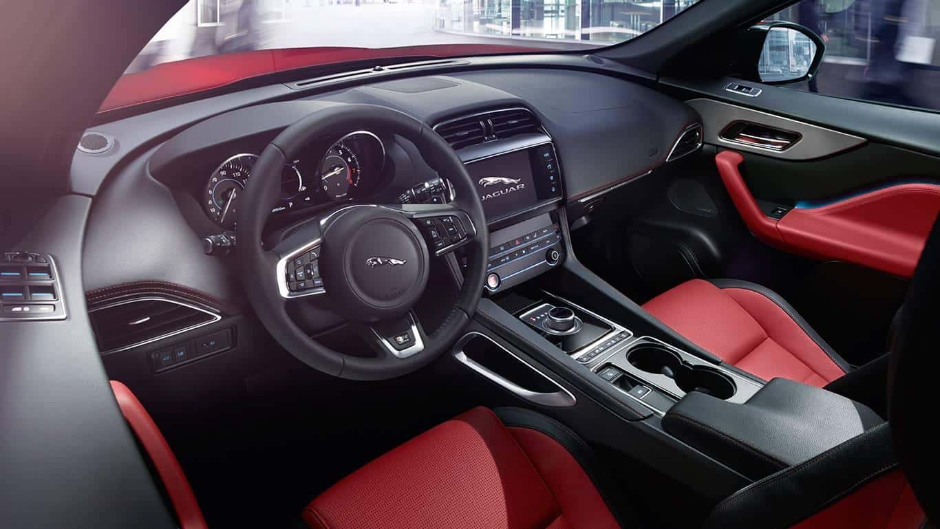 Jaguar F-PACE-interior