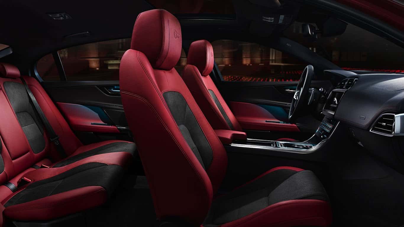 2018 Jaguar XE 2