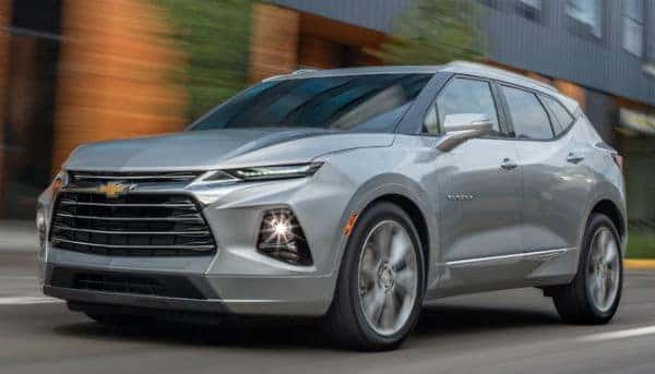 2019 Chevrolet Blazer vs Ford Explorer Exterior Front