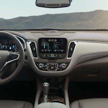Front dash interior of the Chevy Malibu