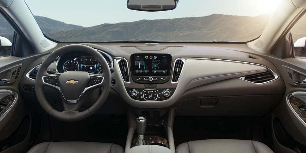 Front dash interior of the Chevy Malibu
