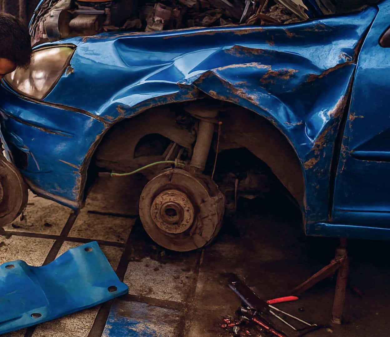 Should I Go to a Dealership or Collision Center?