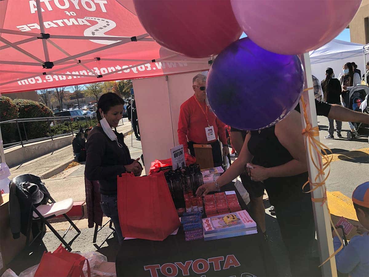Maria with Customers at Childrens Network Event