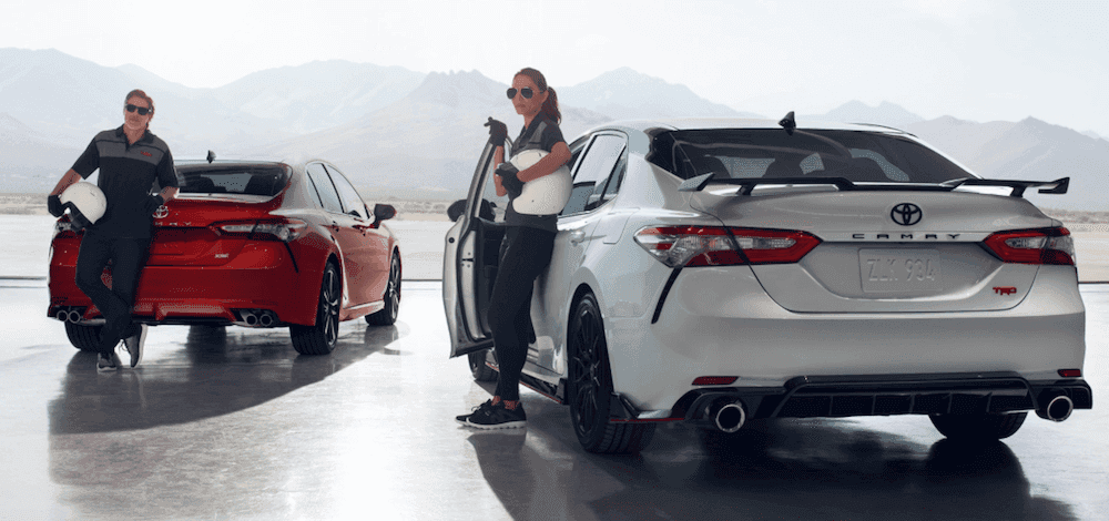 2020 camry on sale xse hybrid