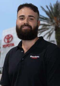 Ari Ayes