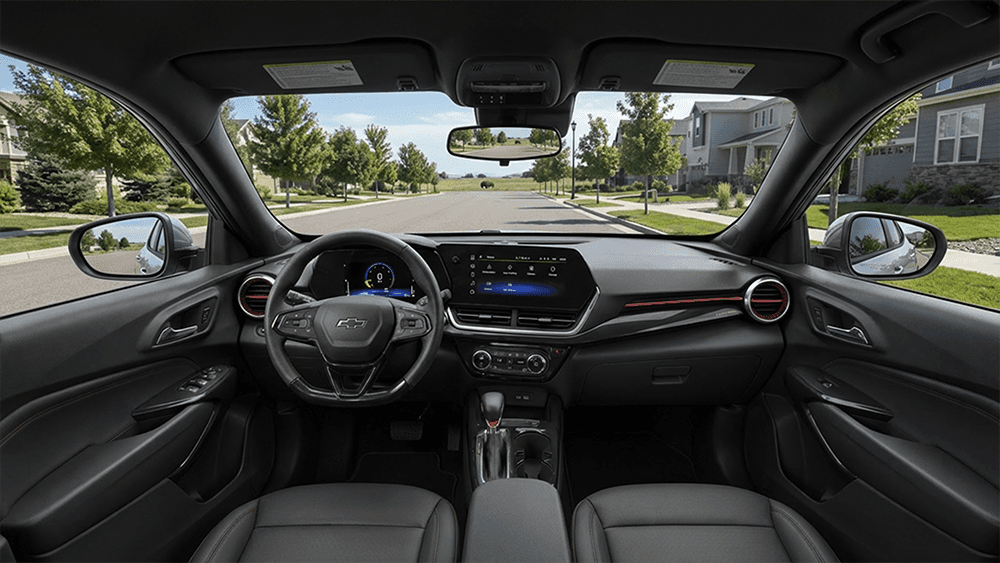 2026 Chevrolet Trax technology features touchscreen CarPlay