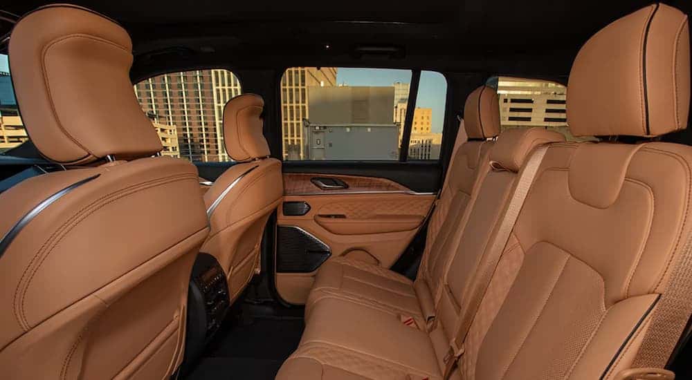 The brown interior and rear seats in a 2025 Jeep Grand Cherokee.