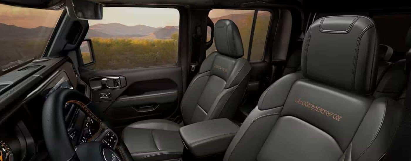 The black interior in a 2025 Jeep Gladiator Mojave.